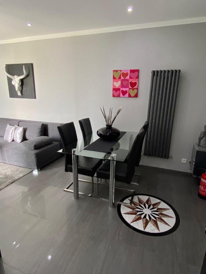 Boe21 Luxusappartement Buttgen ภายนอก รูปภาพ